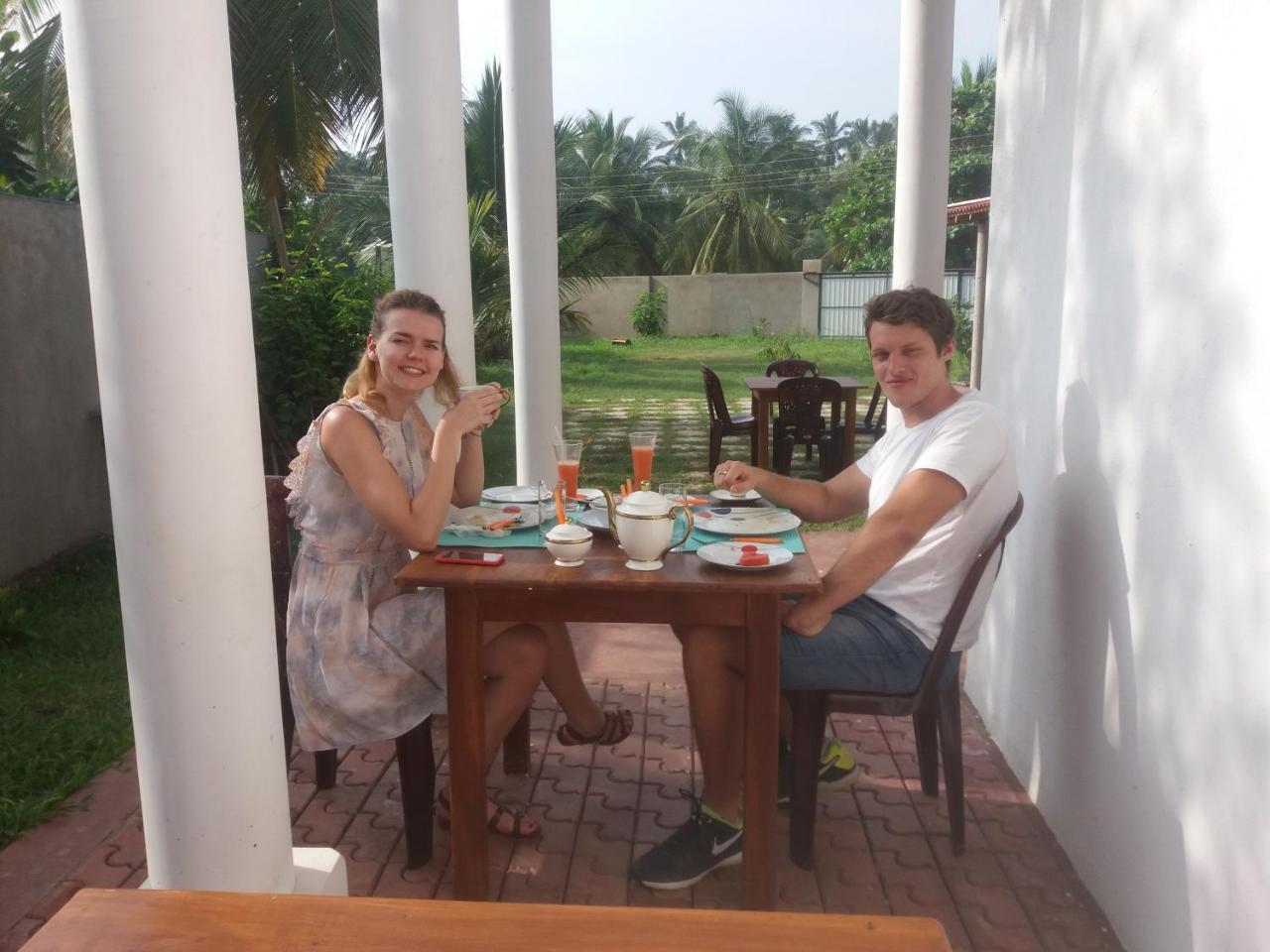 Amawin Resort Hambantota Luaran gambar